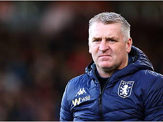 Aston Villa sack head coach De...